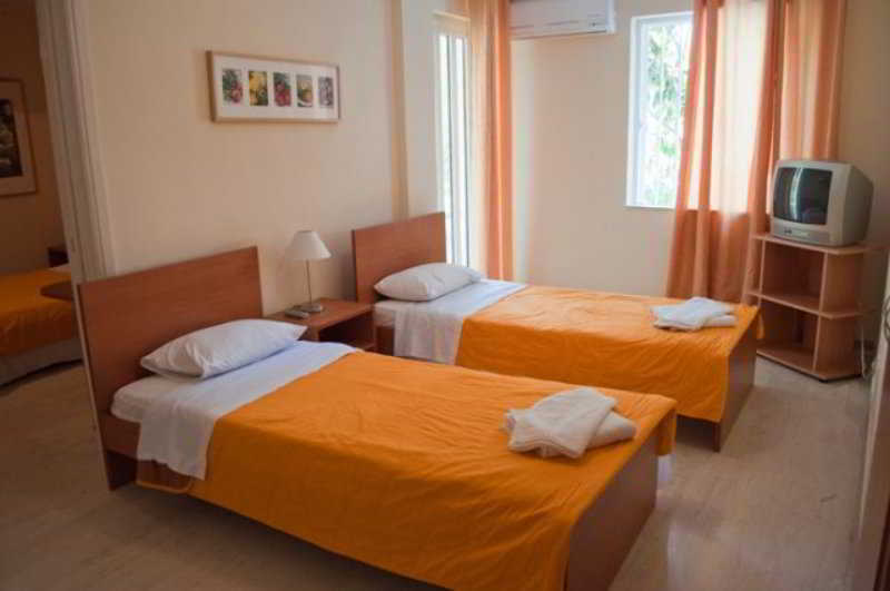 Stefanakis Hotel & Apartments 발키자 외부 사진